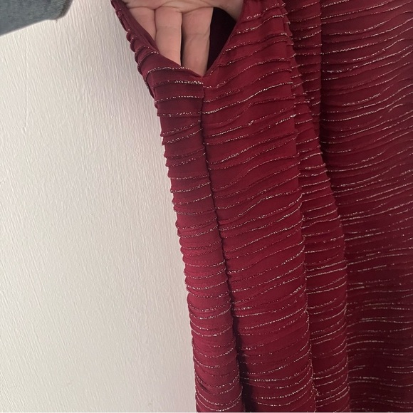 Lane Bryant Burgundy A-Line Midi Dress Crewneck 10/12 - Picture 12 of 13